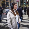 Kép 10/11 - LAMAX NoiseComfort2 Bluetooth ANC Aktív zajszűrős fekete fejhallgató