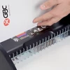 Kép 7/11 - Spirálozógép, műanyag spirálkötéshez, manuális, 195 lap, GBC "CombBind C110"